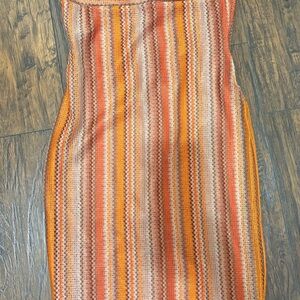 Derek Heart Body con Strapless Dress